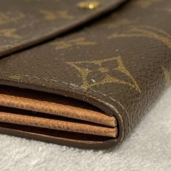 Louis Vuitton Vintage Monogram Sarah Wallet - Picture 6 of 16